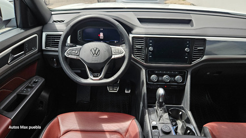 Volkswagen Cross Sport 3.6 Fsi V6 R-Line Auto 4Wd