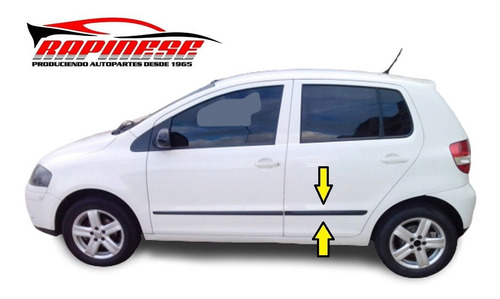 Vw Fox 5p  2008 Bagueta De Puerta Trasera Izquierda Neg