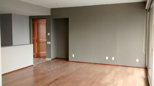 Imagen 2 de 14 de Venta De Departamento En Santa Fe. Amplio E Iluminado