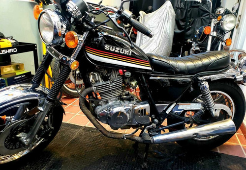 Suzuki Gn 250