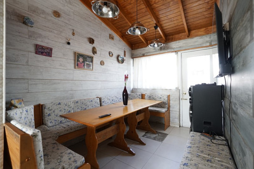 Excelente Casa 4d 2b En Venta - Alto Macul