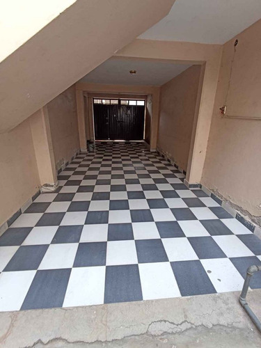 Casa En Venta A Una Calle Del Metro San Andrés Tomatlán, A 8 Min Del Zoológico Los Coyotes Y A 5 Min De Portal Lomas Estrella, En Calle Roberto Fulton Colonia Nuevo Fuego, Iztapalapa, Cdmx - Lc25-zf
