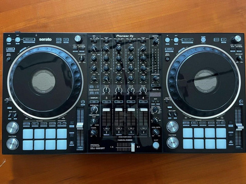 Imagen 3 de 3 de Nuevo Pioneer Ddj1000 Srt Controlador Dj Serato De 4 Canales