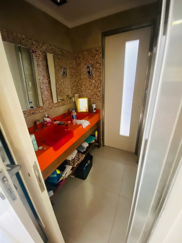 Ramos: Casa 5 Amb. C/pileta, Gje. Tza. Oportunidad