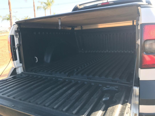 Imagem 9 de 15 de Volkswagen Saveiro 2013 1.6 Cab. Estendida Total Flex 2p