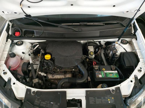 Renault Logan Expr 16 M
