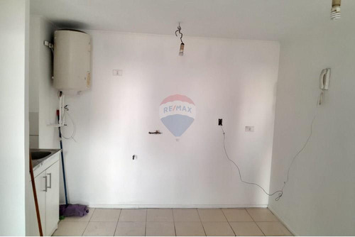 Se Vende Dp 1d+1b Parque Los Reyes !!!!