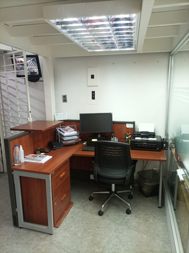 Imagen 5 de 13 de Local En Venta De 60m2 En Cc Coliseo Cerca La Rosaleda San Antonio
