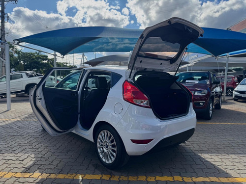 Ford Fiesta 1.6 Titanium Hatch 16v Flex 4p Powershift