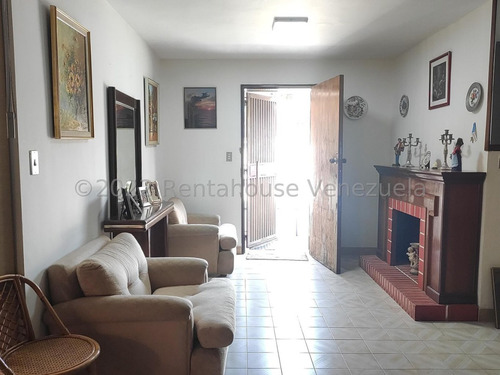 Imagen 5 de 17 de Ls Vende Casa Los Palos Grandes 22-27941