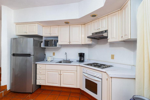 Departamento En Venta En Colonia Amapas, Puerto Vallarta, Jalisco