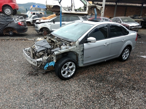 Sucata... Ford Focus Sedan 2.0 Titanium Flex Aut. 4p 2011