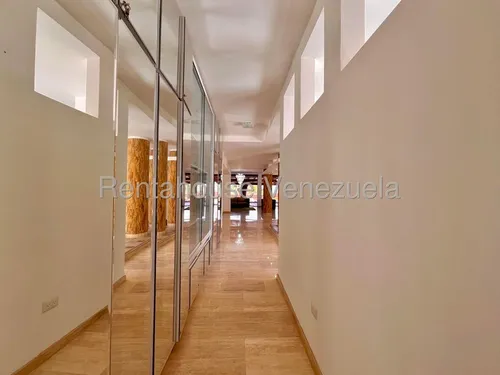 Casa En Venta En El Peñon Rvz