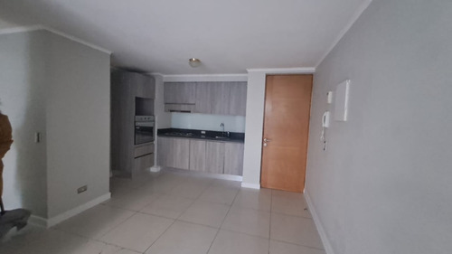 Depto Amplio , 2 Dormitorios , 2 Baños , Living Comedor