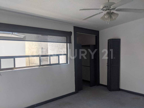 Imagen 14 de 16 de Venta De Casa Al Norte Cerca De Uach!!! Residencial Universidad!!!
