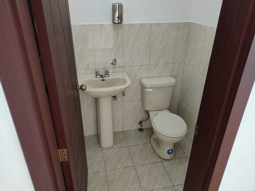 Imagen 9 de 12 de Local De Arriendo