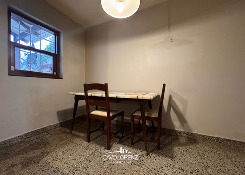 Belgrano 3379-excelente Chalet De Estilo De 4 Amb. Para Vivienda O Uso Comercial