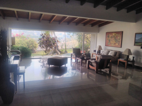 Imagen 4 de 29 de Vendo Casa 1200m2 8h/10b/4pe Macaracuay 8209