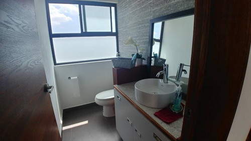 Imagen 16 de 25 de 386986-oficina En Venta Con Bodega Y Casa Amueblada En Col. Los Cedros