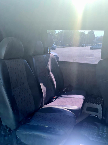 Volkswagen Transporter 1.9 I Comfortline Porton Doble 802