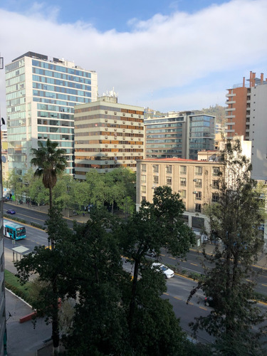 Departamento A Pasos Del Metro Pedro De Valdivia
