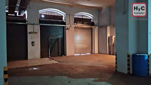Arriendo Gran Local Comercial Con Alta Exposición En Alameda