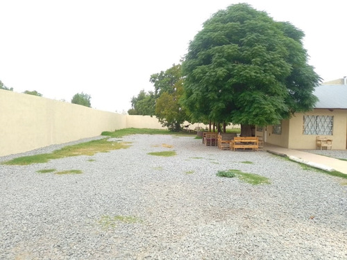 Imagen 2 de 14 de Venta De Casa Quinta Barrio San Juan ,tandil