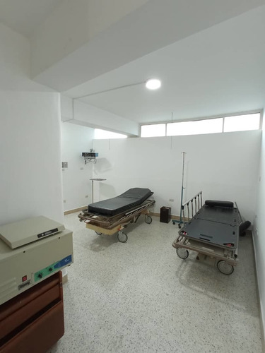 Imagen 9 de 10 de Consultorio Médico En Alquiler Calicanto Maracay Fm*