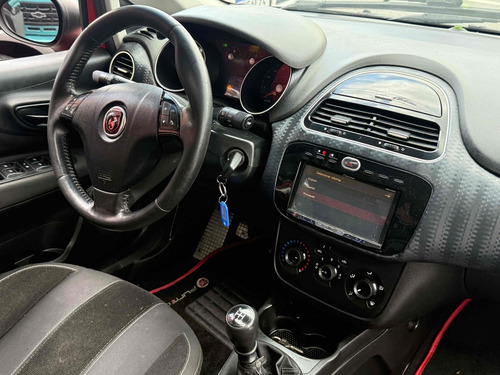 Fiat Punto 1.8 SPORTING 16V FLEX 4P MANUAL