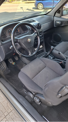 Alfa Romeo 145 2.0 Quadrifoglio