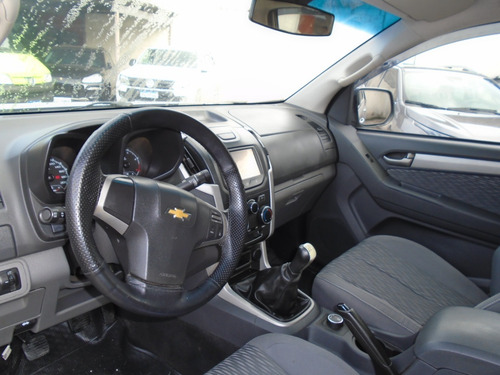 Imagem 9 de 12 de S-10 Cabina Dupla 4x4 Mecanica