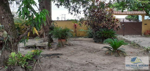 Imagem 3 de 15 de Casa 4 Dormitórios Ou + Para Venda Em Araruama, Fazendinha, 4 Dormitórios, 3 Vagas - 196_2-431990