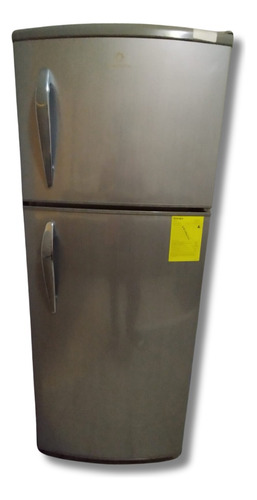 Refrigeradora Indurama Ri-375 Nf L | Sistema No Frost (Usado)