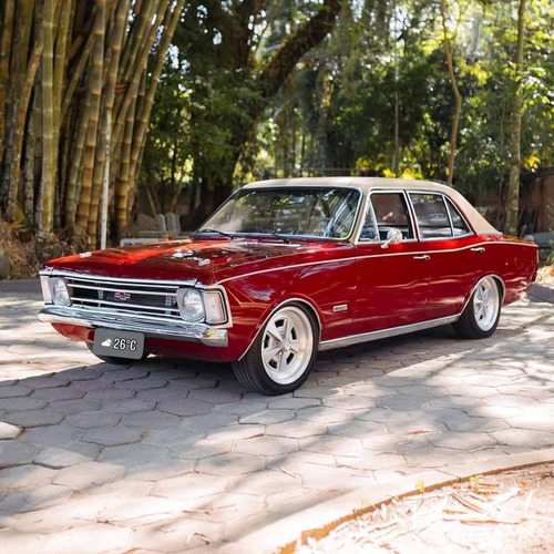 Opala Vermelho Grená, Com Capota De Vinil