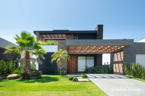 Imagem 2 de 9 de Casa À Venda Em Xangri-lá - Ca01016 - 34977856