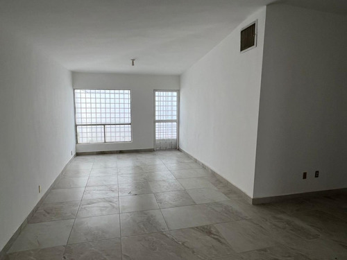 Imagen 6 de 12 de Casa Sola En Renta Torreón Residencial
