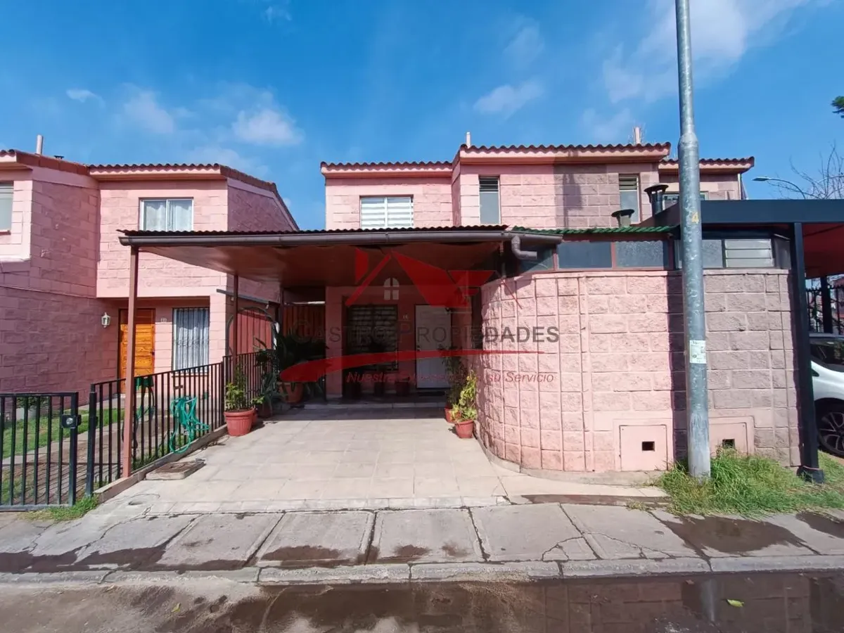 Imagen 1 de 20 de Casa De Dos Pisos, 3 Dormitorios 2 Baños, Quilicura