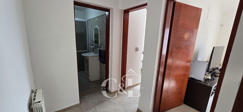 Venta Casa De 2 Dormitorios Con Piscina En Miguel Muñoz