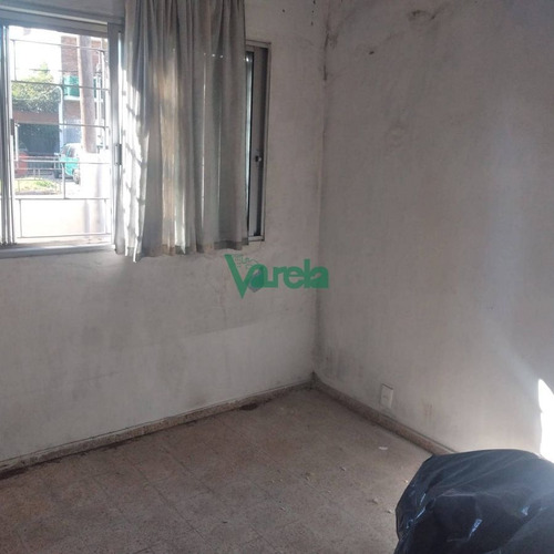 Imagen 5 de 10 de Casa En Venta Maroñas 3 Dorm 2 Baños Cochera X 2 Fondo Parrillero - Montevideo Maroñas