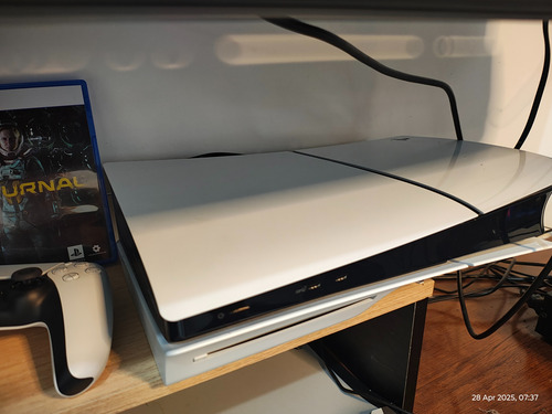 Playstation 5 Disco Físico, Slim, 2 Jogos Em Cd (recém Comprado). Jogos Returnal E Ratched E Clank. Pelo Próprio Pode Baixar Jogos Simples De Graça. Branco (Usado)