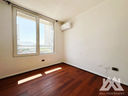 Metro Irarrázaval 3 Dormitorios, 2 Baños 92 M2