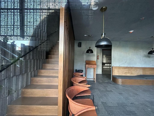 Local Comercial En Renta, Américas, 281 M2