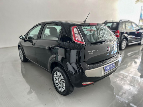 Fiat Punto ESSENCE Dualogic 1.6 Flex 16V 5p