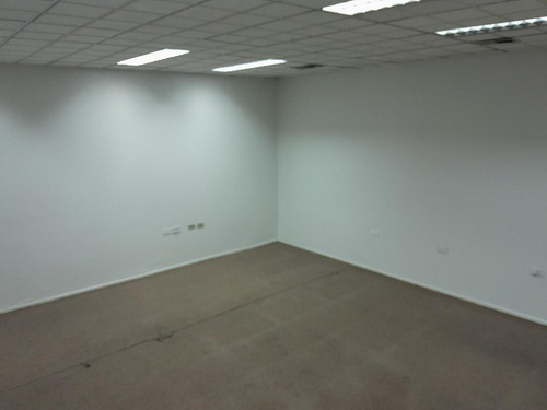 Jose Ananias / Marathon/ 1200 Metros De Bodega Y Oficinas