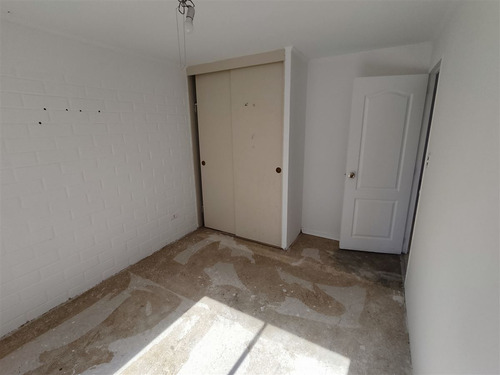 Casa En Venta De 3 Dorm. En La Serena