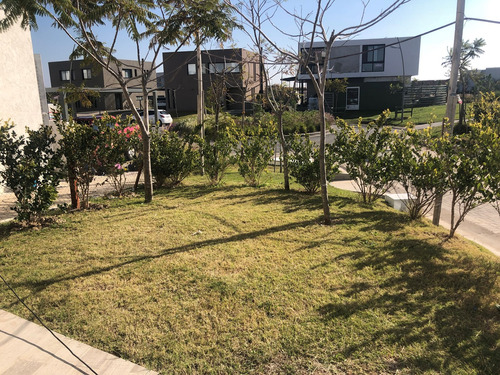 Departamento  En Venta Ubicado En Castaños - Las Piedras, Nordelta, Tigre