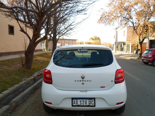 Renault Sandero Ii Año 2017 1.6 8v Gnc Authentique (85cv)