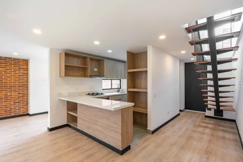 Casa En Arriendo/venta En Canelon. Cod A22482