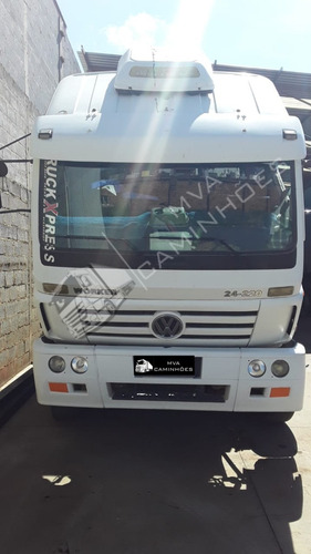 Caminhão Volkswagen 24.220 - 8x2