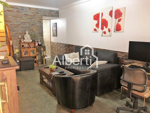 Imagen 4 de 14 de Venta - Impecable Dúplex Haedo, José M. Moreno Al 1100.